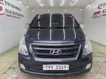 Hyundai Starex 11인승 왜건 CVX — foto 1