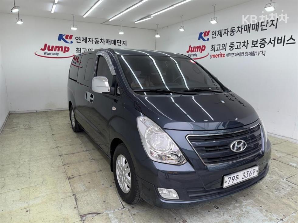 Hyundai Starex — miniaturë 3