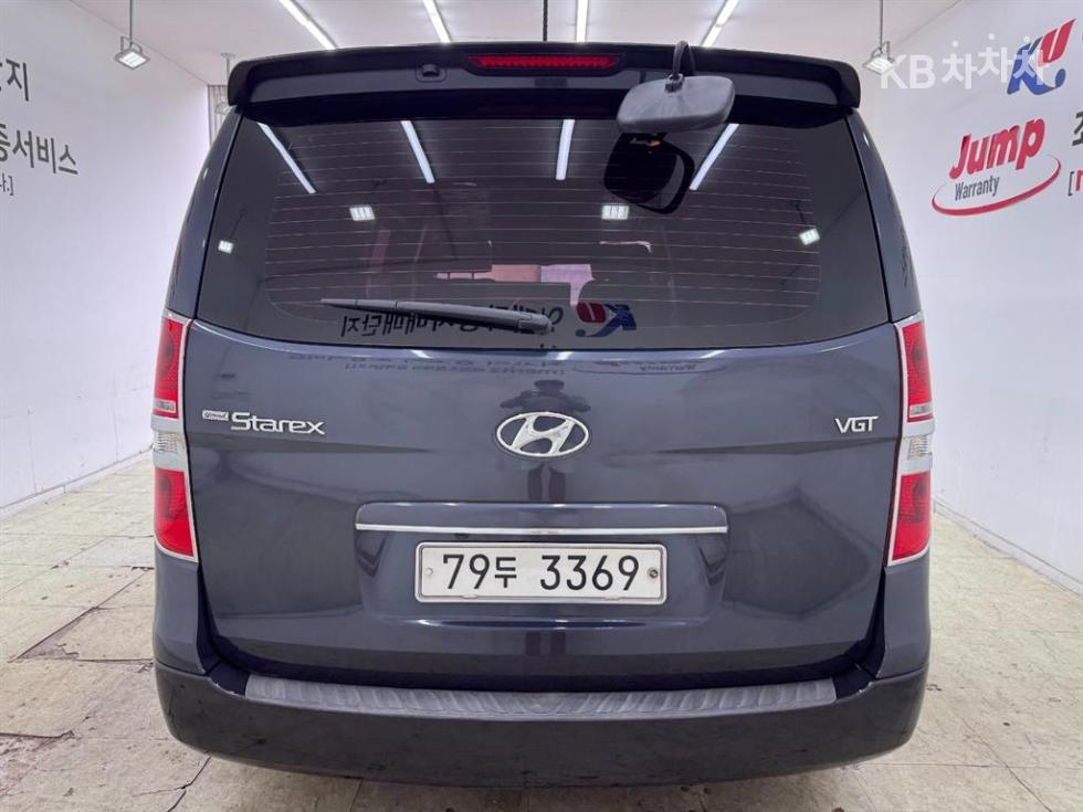 Hyundai Starex — miniaturë 4