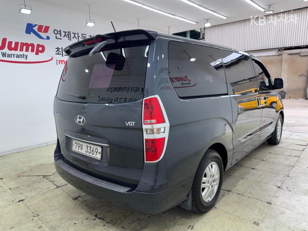 Hyundai Starex — miniaturë 5