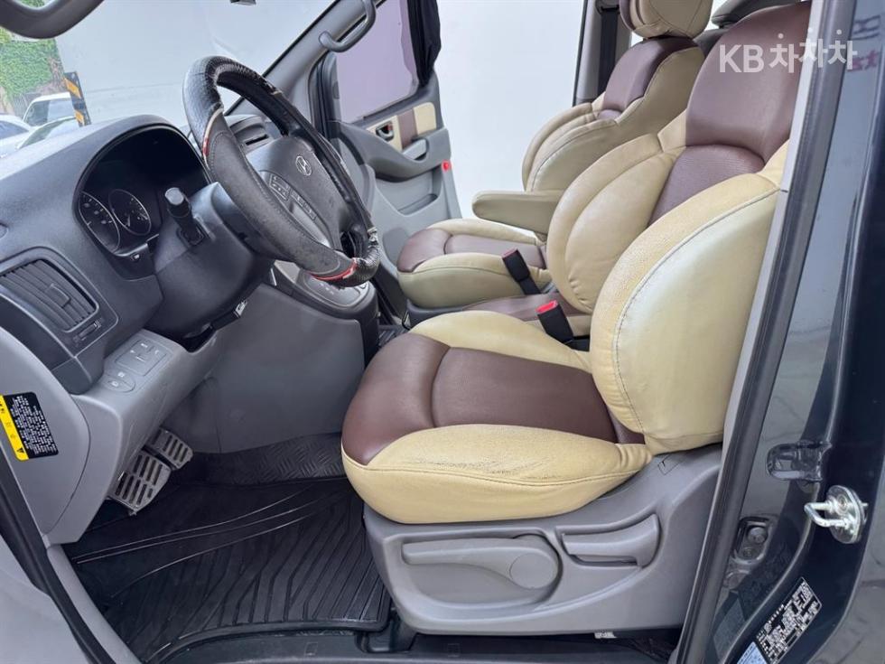 Hyundai Starex — miniaturë 7