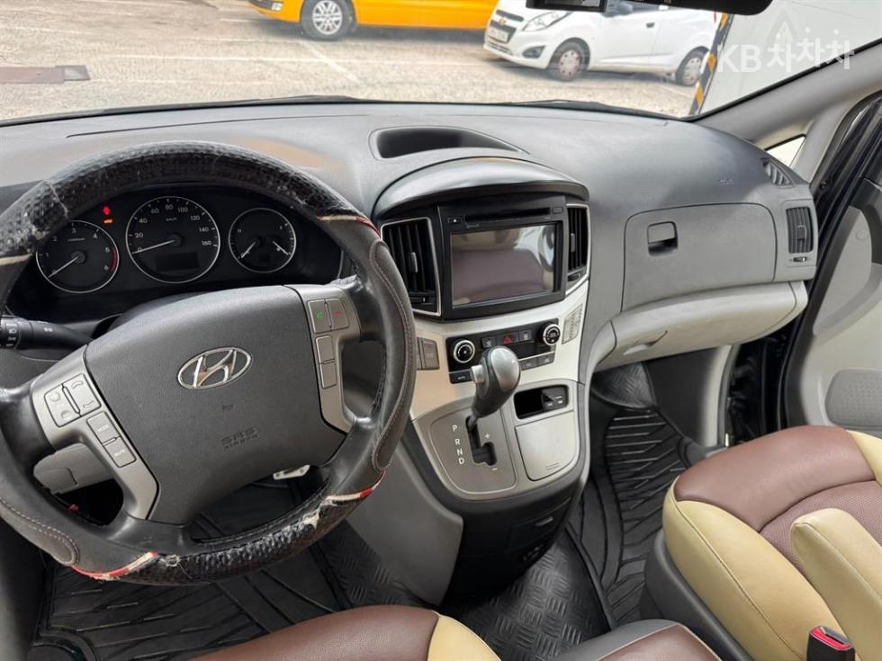 Hyundai Starex — miniaturë 9