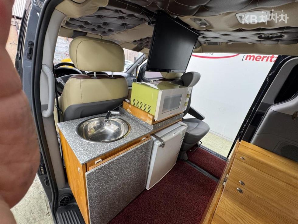 Hyundai Starex — miniaturë 10