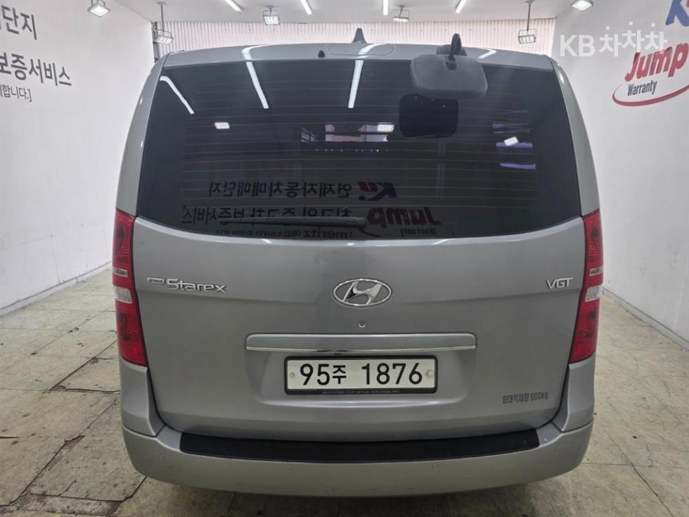 Hyundai Starex — miniaturë 4
