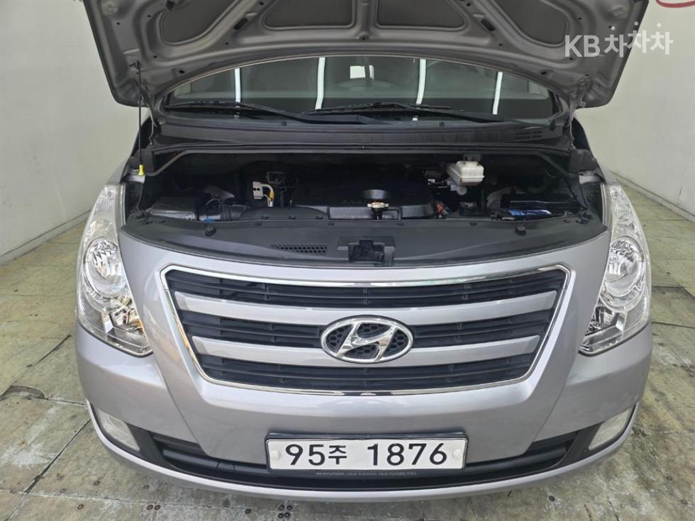 Hyundai Starex — miniaturë 5