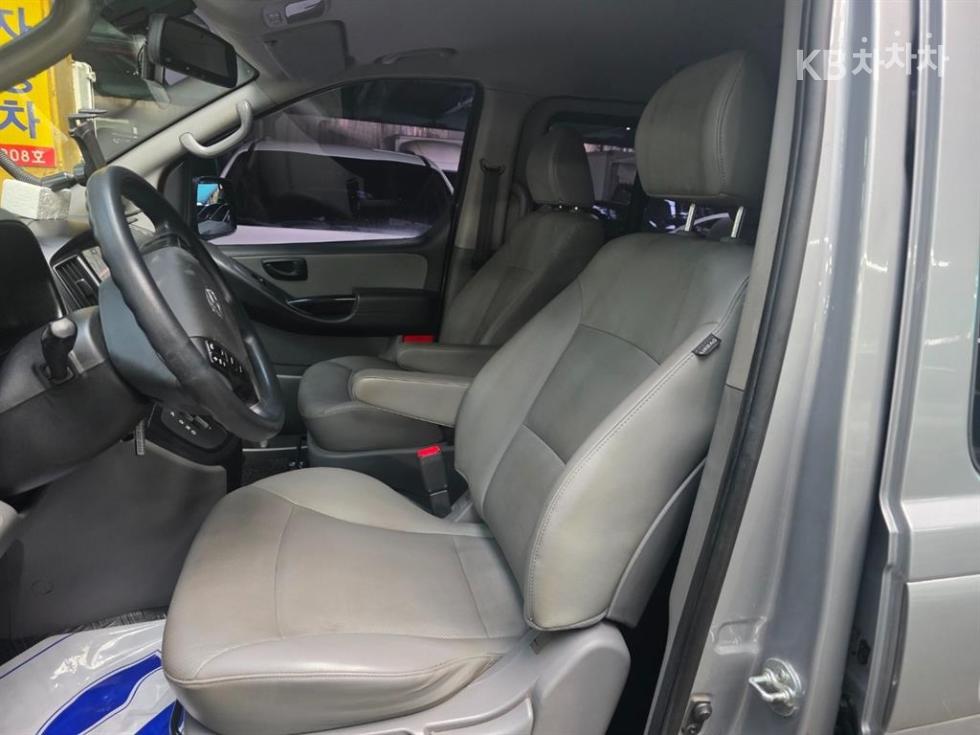 Hyundai Starex — miniaturë 9