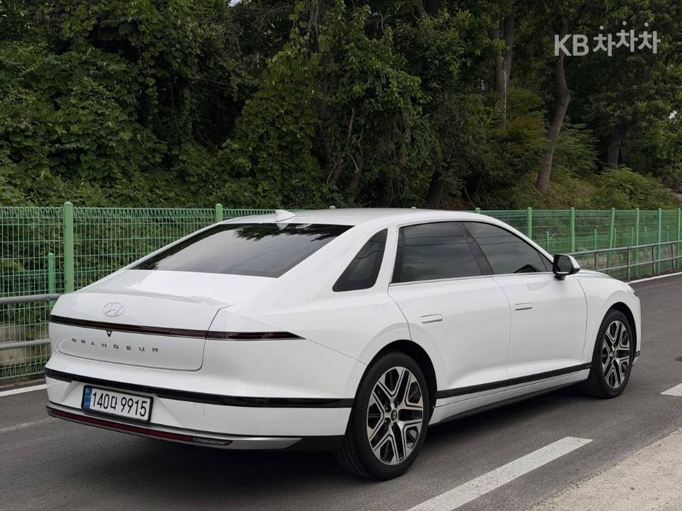 Hyundai Grandeur — miniaturë 6