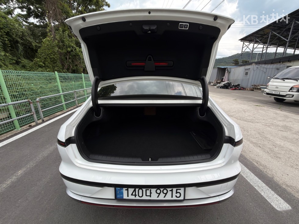 Hyundai Grandeur — miniaturë 7