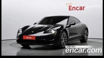 Porsche Taycan Base — foto 1