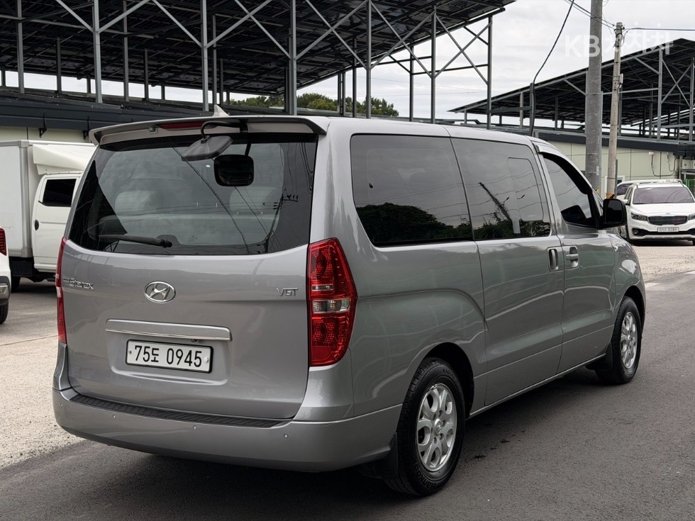Hyundai Starex — miniaturë 6