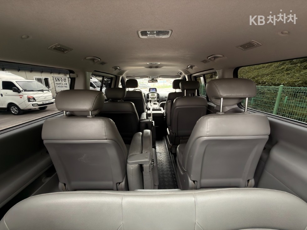 Hyundai Starex — miniaturë 8