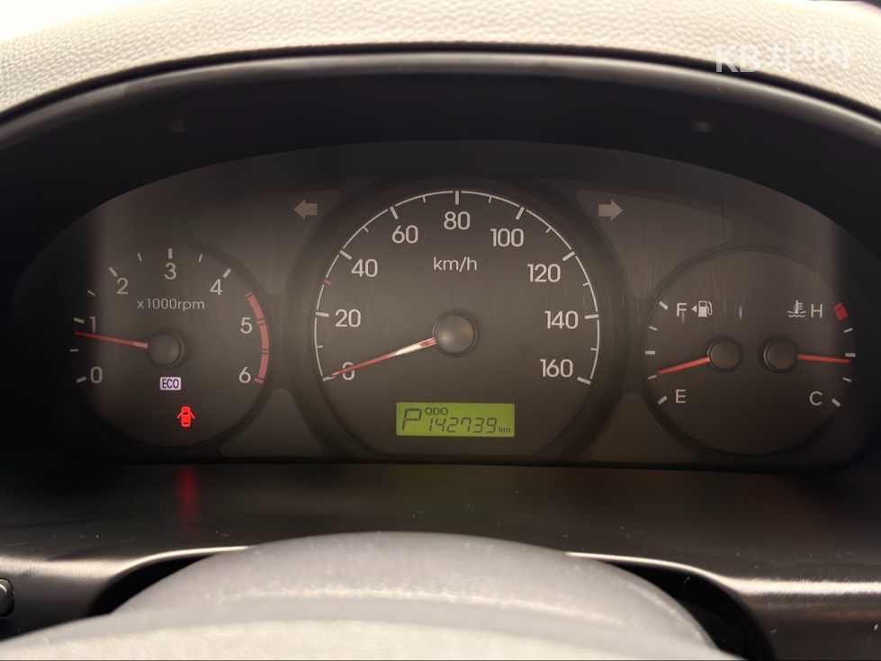 Hyundai Starex — miniaturë 13