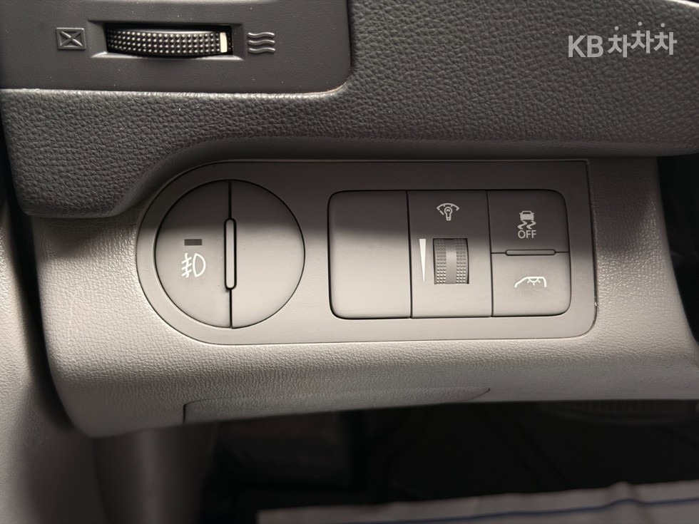 Hyundai Starex — miniaturë 18