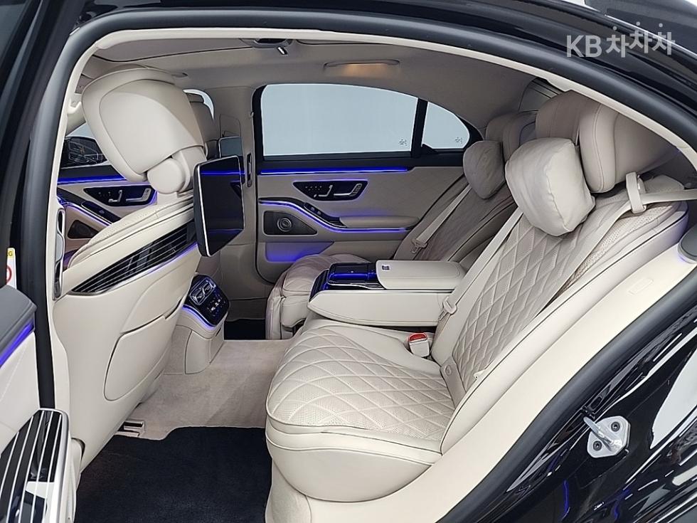 Mercedes-Benz S-klasse — miniaturë 12