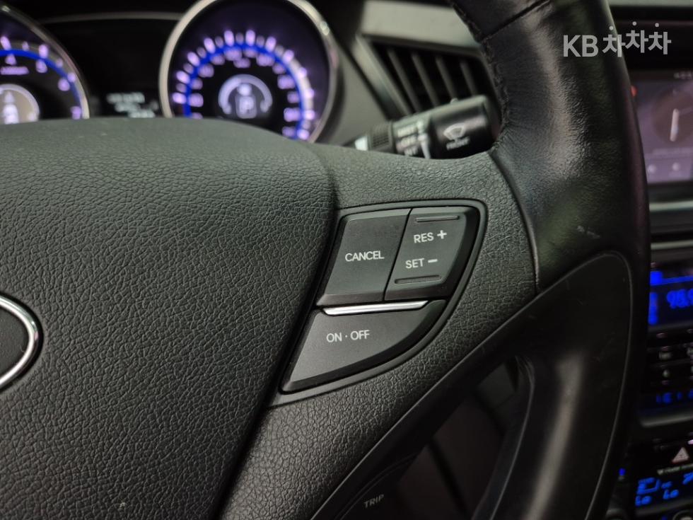 Hyundai Sonata — miniaturë 16
