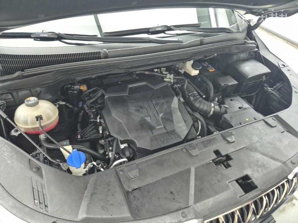 Kia Carnival — miniaturë 6