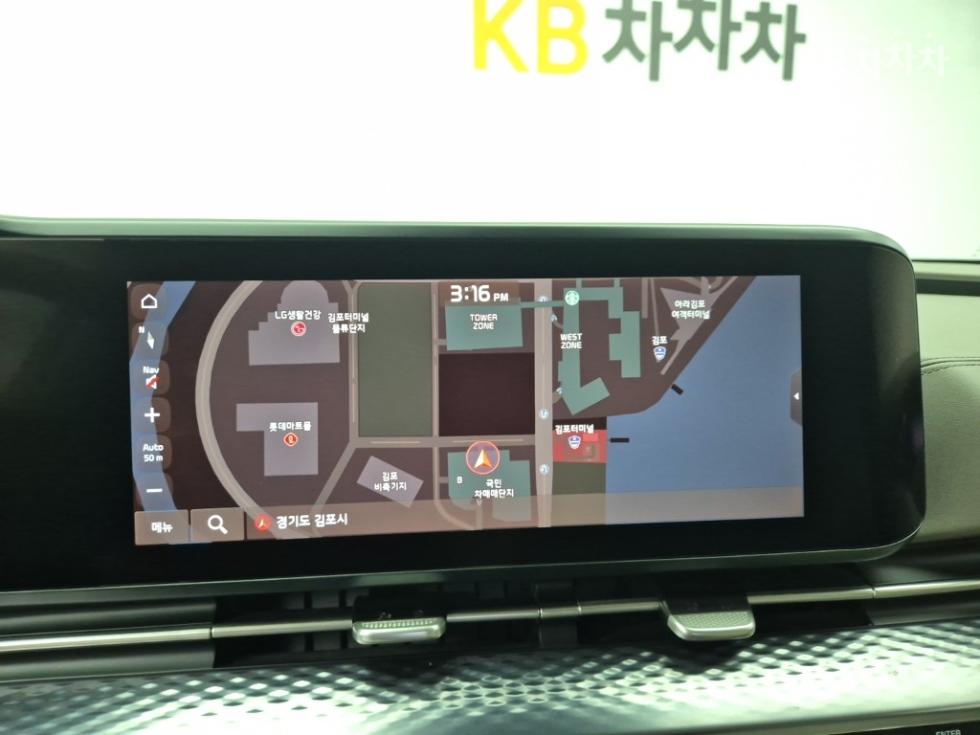 Kia Carnival — miniaturë 13