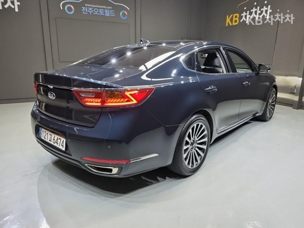 Kia K7 — miniaturë 6