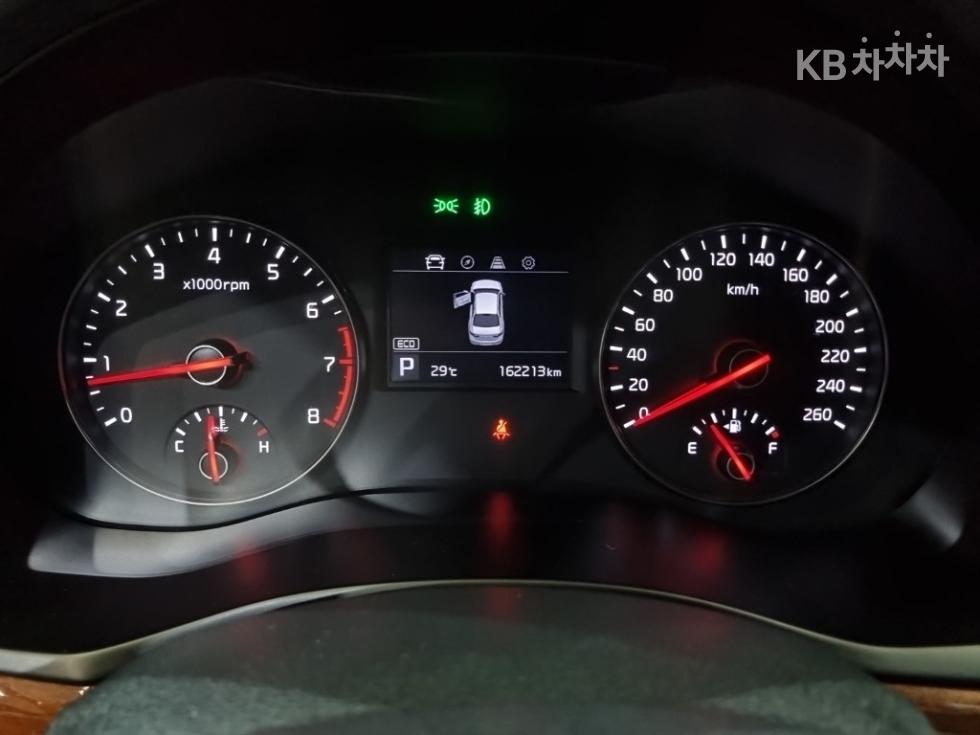 Kia K7 — miniaturë 7