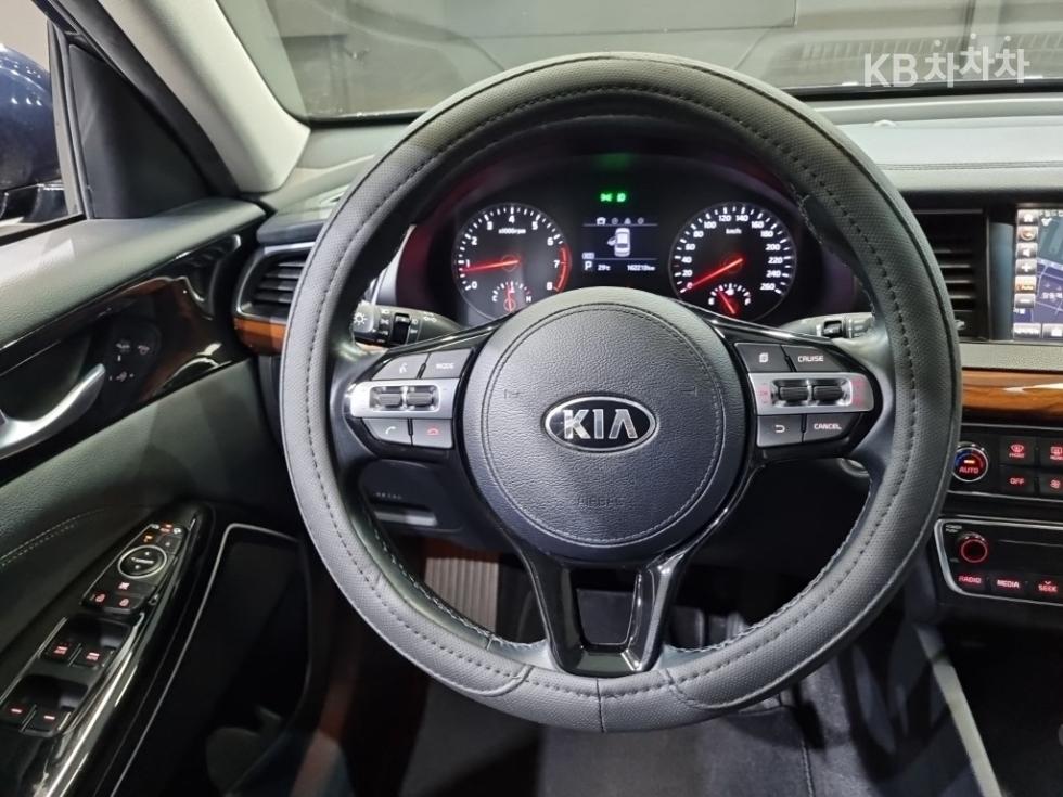 Kia K7 — miniaturë 11