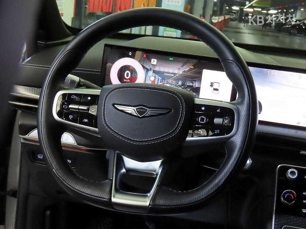 2024 Genesis GV80 COUPE photo