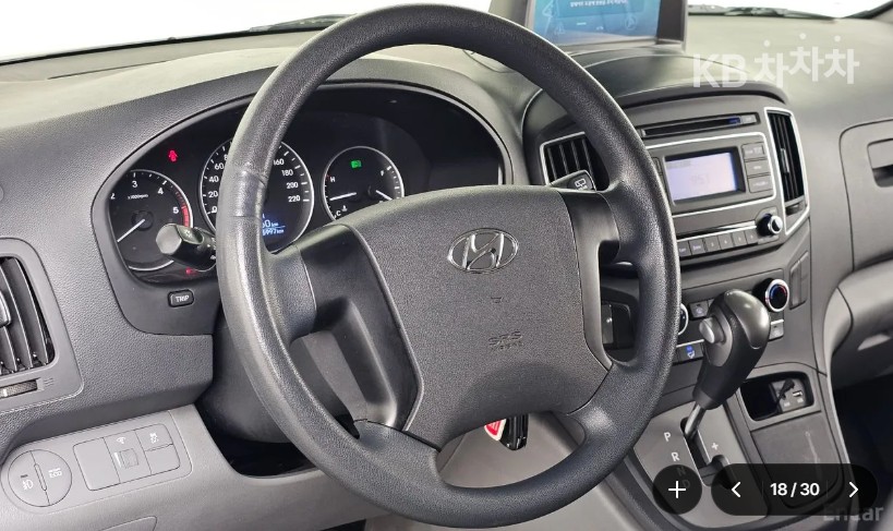 Hyundai Starex — miniaturë 14