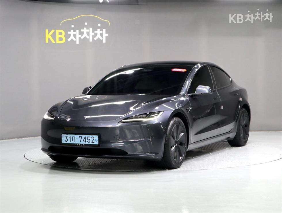 테슬라 모델 3 2025년식 테슬라 Model 3 Highland RWD