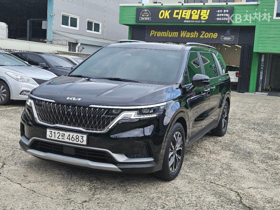 Kia Carnival — miniaturë 2