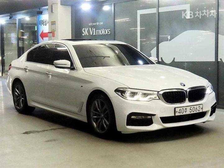 BMW 5er 530i M Sport Package — foto 1