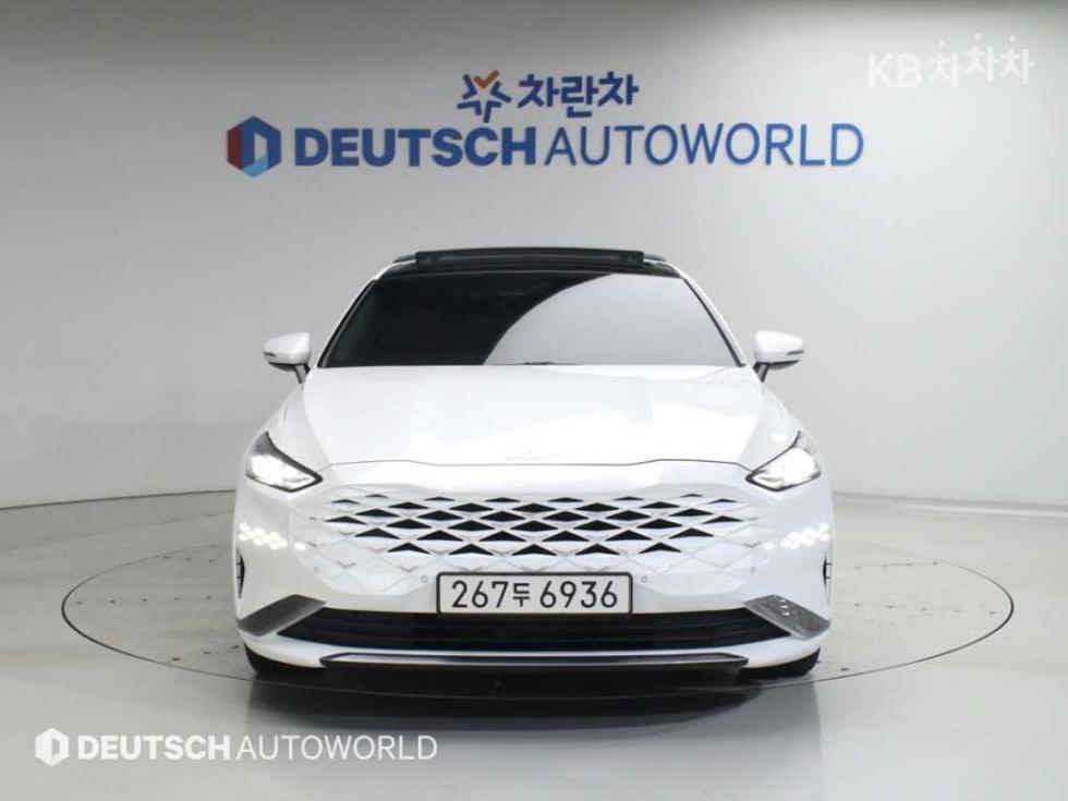 Kia K8 — miniaturë 3