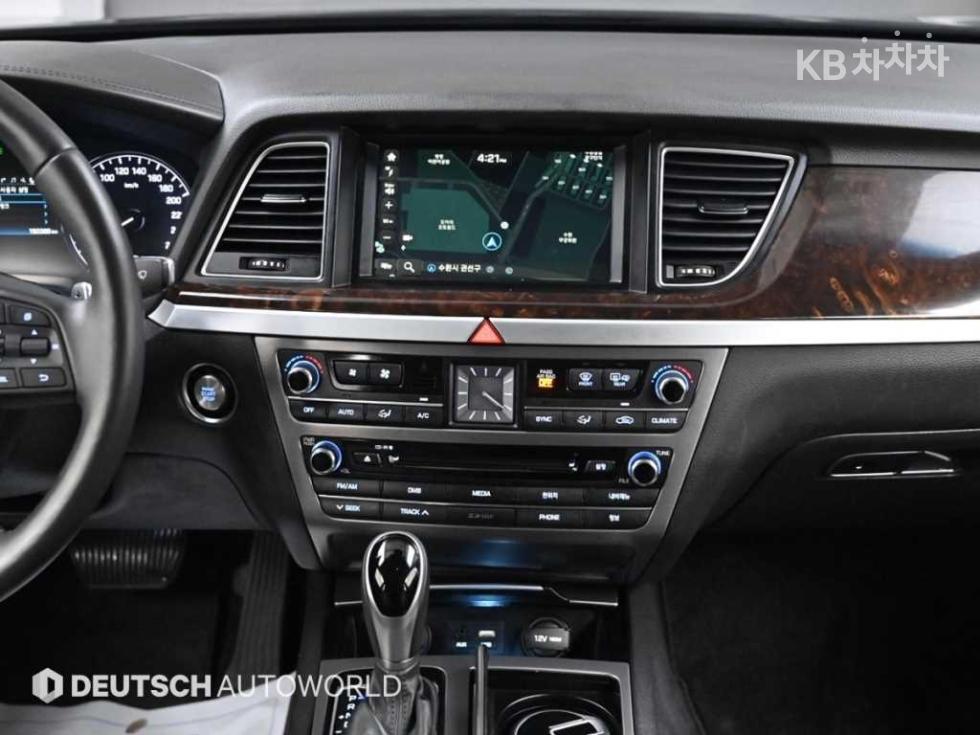Hyundai Genesis — miniaturë 14