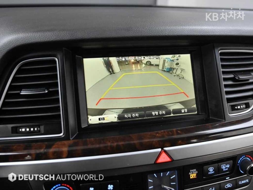 Hyundai Genesis — miniaturë 15