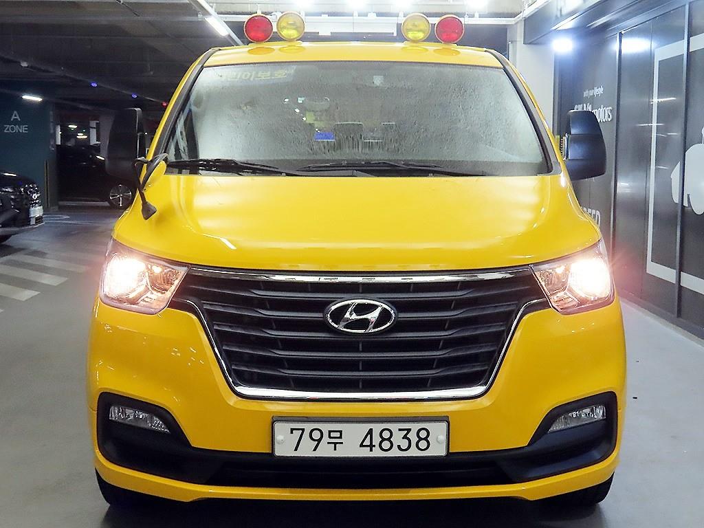 Hyundai Starex — miniaturë 2