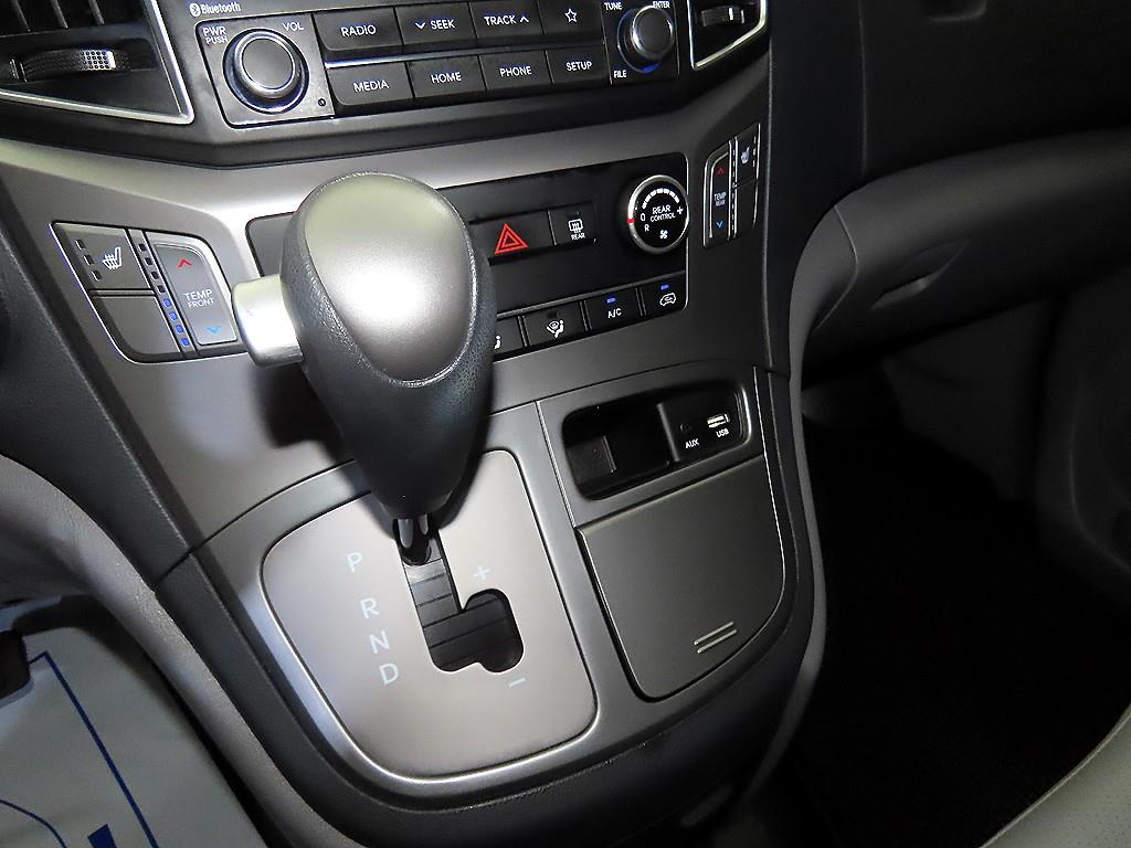 Hyundai Starex — miniaturë 12