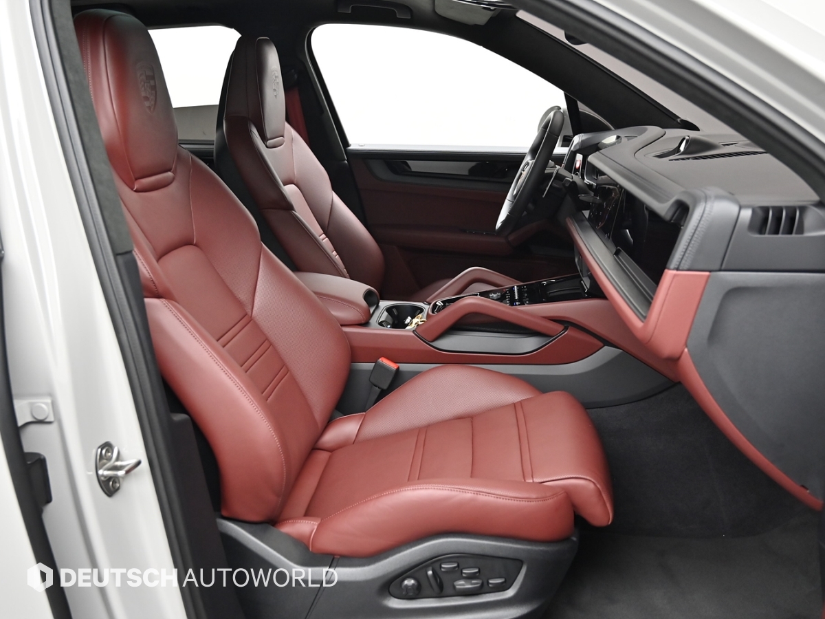 Porsche Cayenne — miniaturë 10