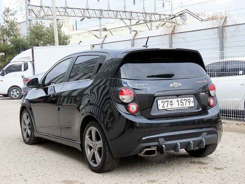 Chevrolet Aveo — miniaturë 3