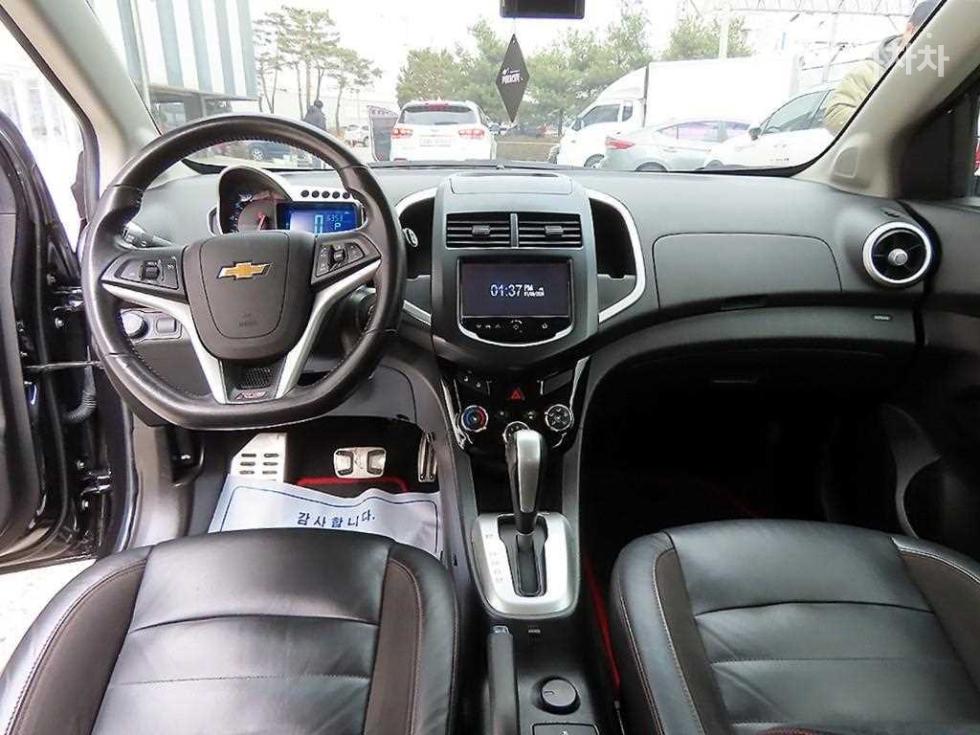 Chevrolet Aveo — miniaturë 7