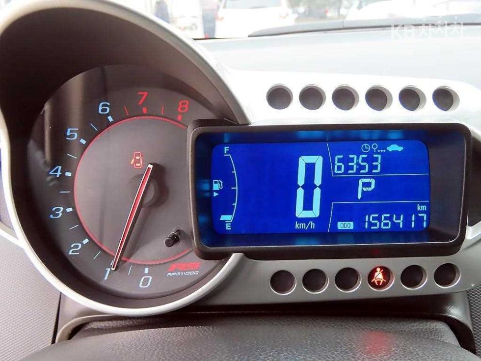 Chevrolet Aveo — miniaturë 9