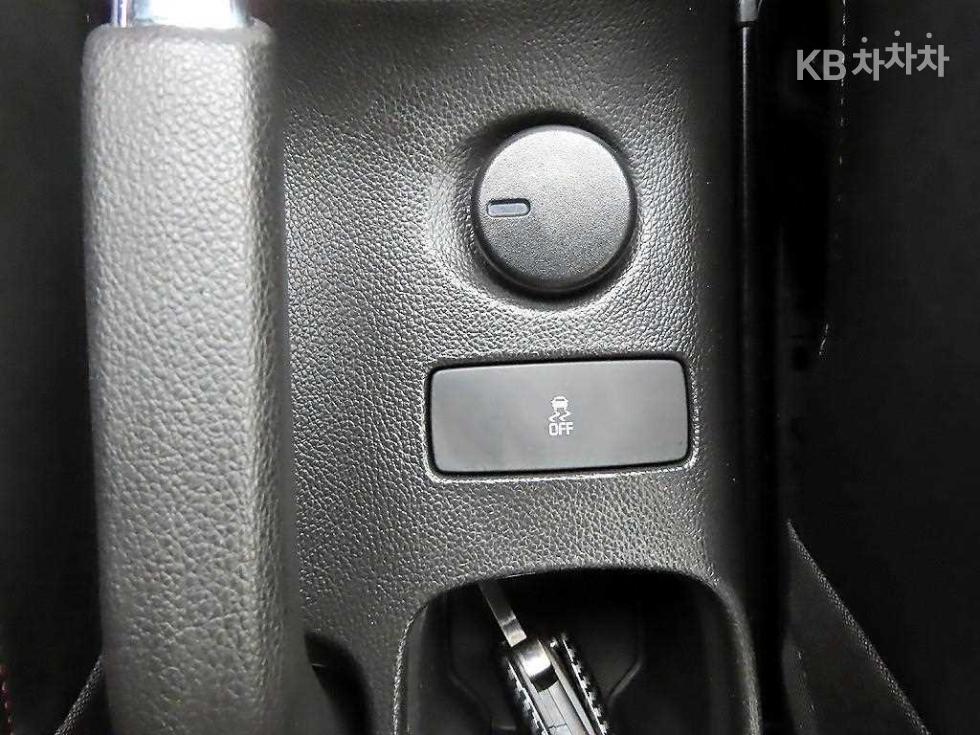 Chevrolet Aveo — miniaturë 12
