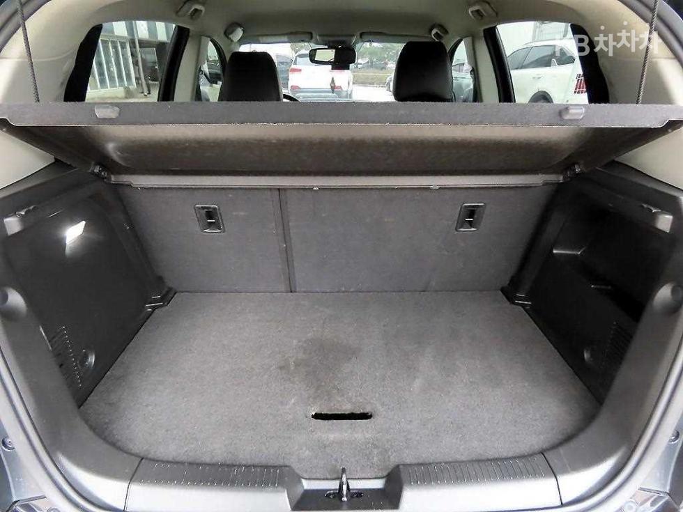 Chevrolet Aveo — miniaturë 18