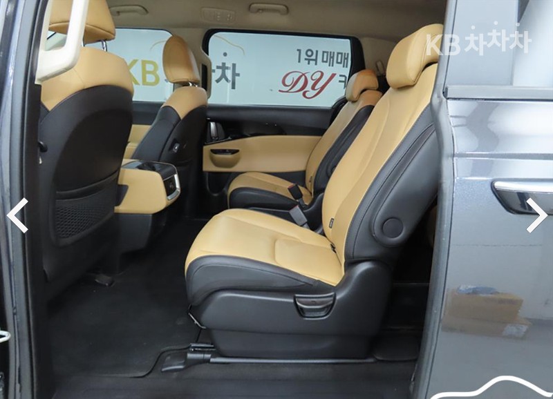 Kia Carnival — miniaturë 6