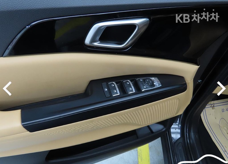 Kia Carnival — miniaturë 13