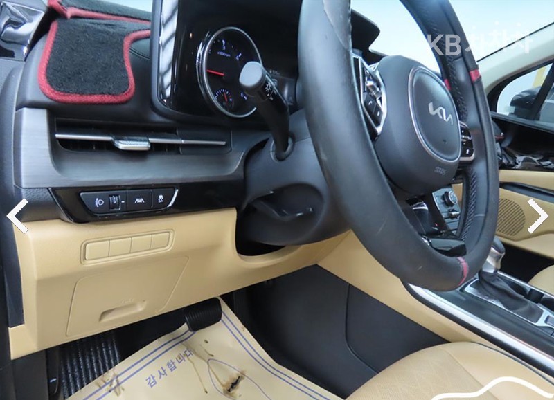 Kia Carnival — miniaturë 14