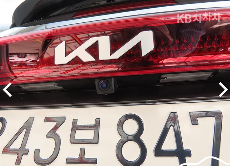 Kia Carnival — miniaturë 17