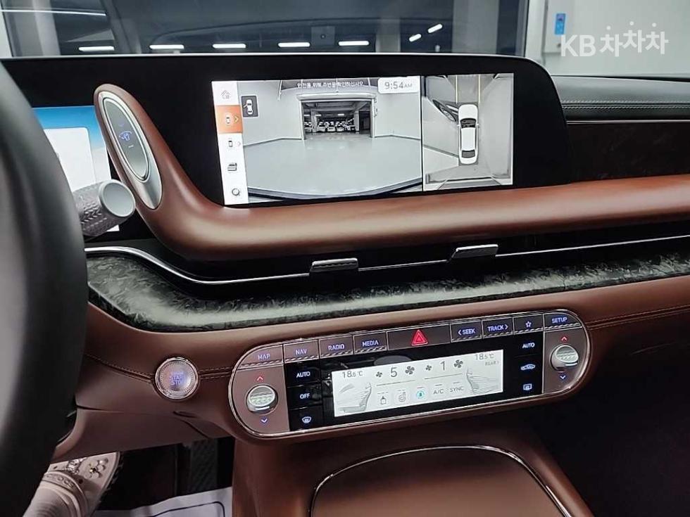 Genesis G90 — miniaturë 10