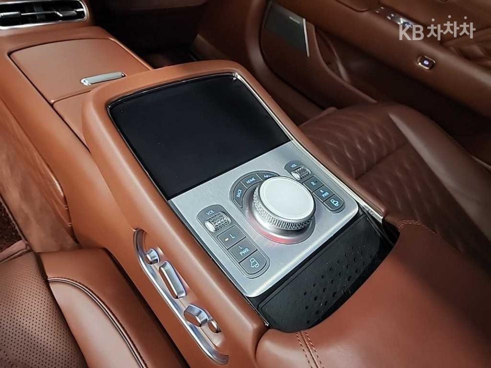Genesis G90 — miniaturë 13