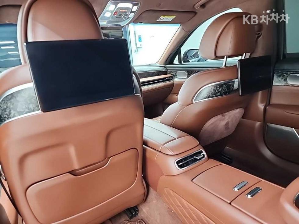 Genesis G90 — miniaturë 14