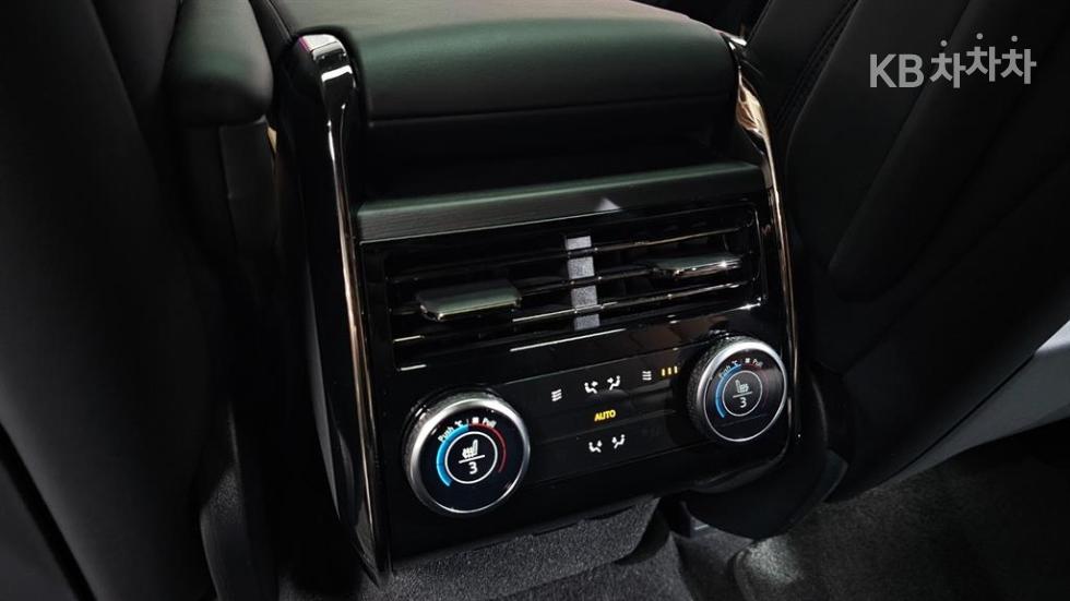 Land Rover Range Rover Sport — miniaturë 17