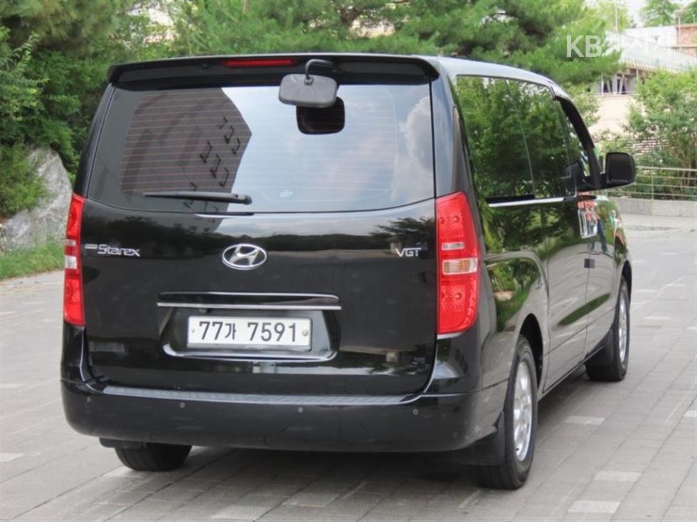 Hyundai Starex — miniaturë 3