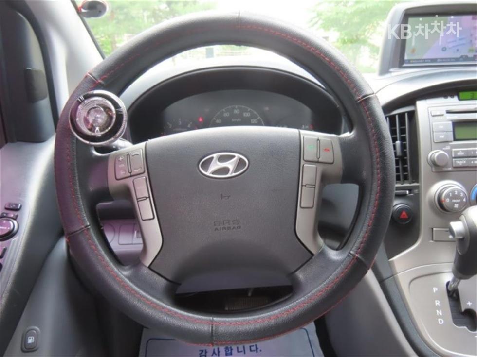 Hyundai Starex — miniaturë 16